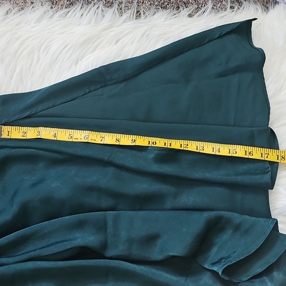 Maurices Hunter Green Pull On Silky Skirt with Side Slit NWT - Picture 11 of 12